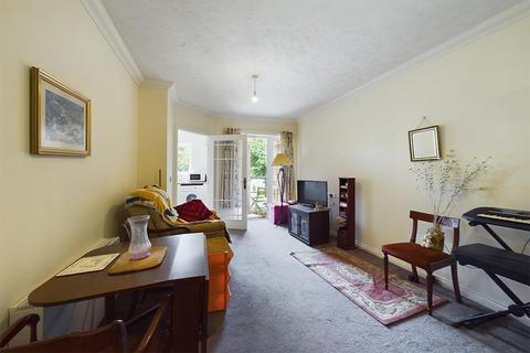 1 bedroom retirement property for sale, Chadwick Lodge, Devonshire Road, SO15