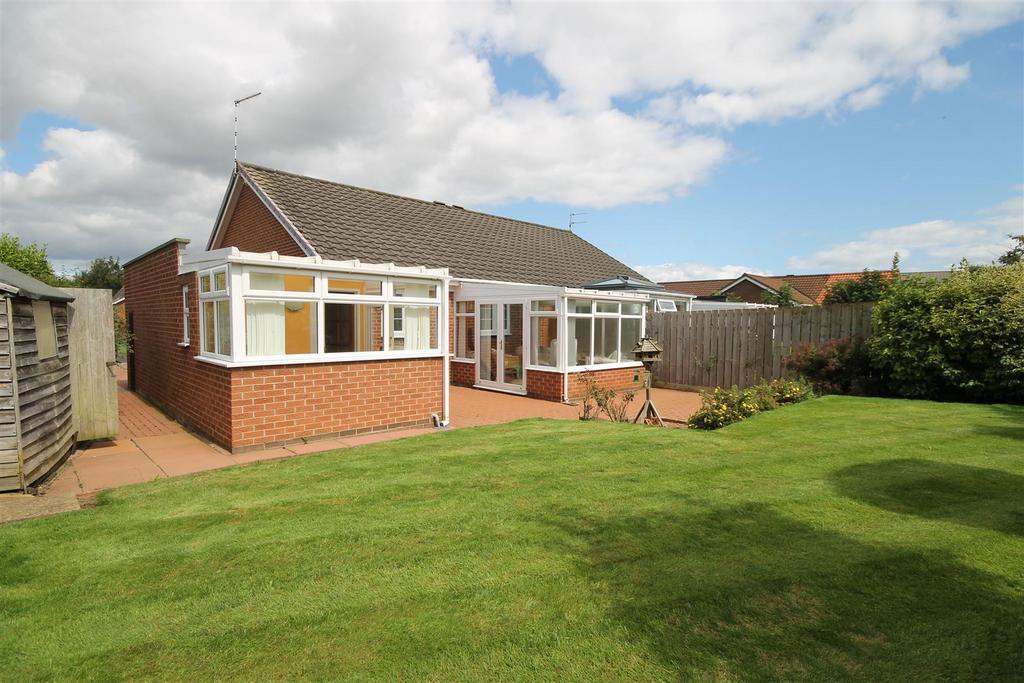 Low Haugh, Ponteland, Newcastle Upon Tyne, Northumberland 2 bed semi