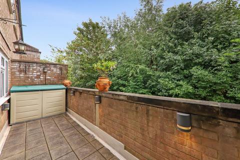 26 Bridgewood Close, London, SE20 8PH