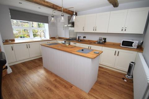 7 Moorside Road, Bradford, BD2 2HB