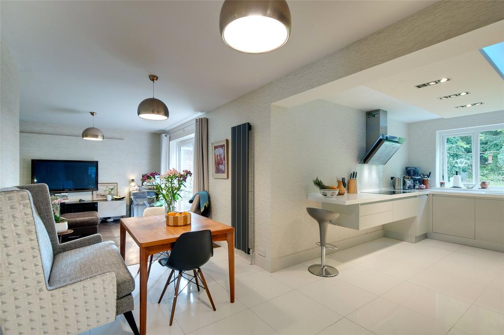 Kitchen/Diner/Family