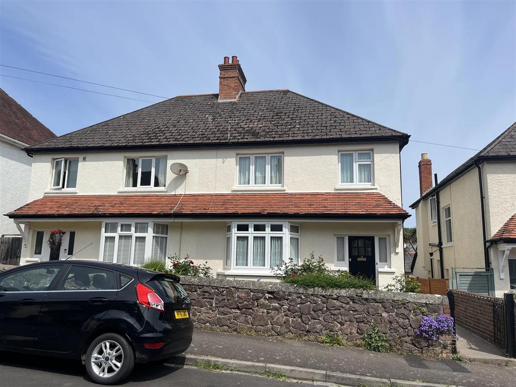 Poundfield Road, Minehead 3 bed house £260,000