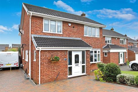 11 Attlee Crescent, Wakefield, WF2 6RF