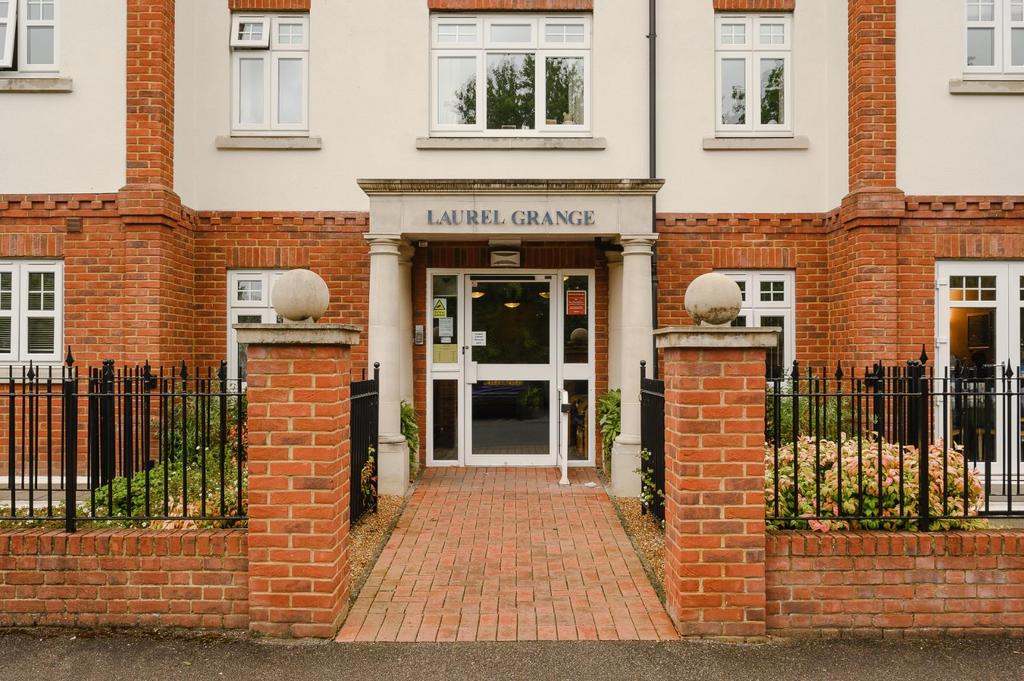 9 Laurel Grange-15.jpg