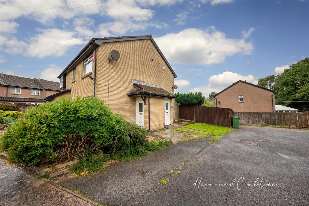 Nant Y Plac, The Drope, Cardiff 1 bed end of terrace house for sale £157,950