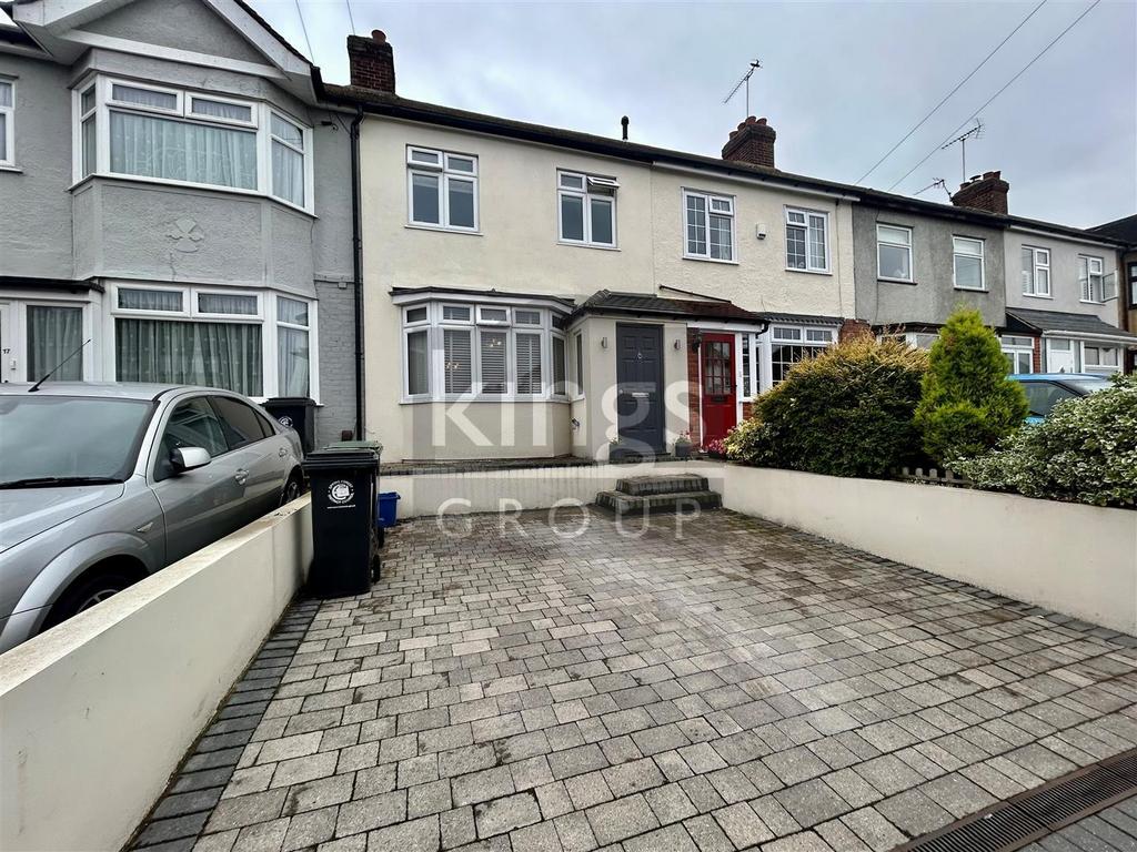 Orchard Gardens, Waltham Abbey 3 bed terraced house for sale £415,000