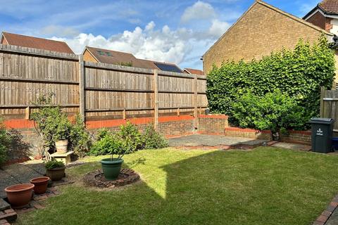2 Conifer Walk, Stevenage, SG2 7QR