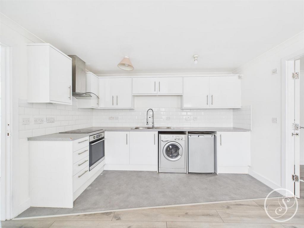 Kitchen/Living Space