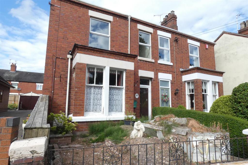 Mill Road, Cheadle, Stoke On Trent 2 bed semidetached house for sale £149,950