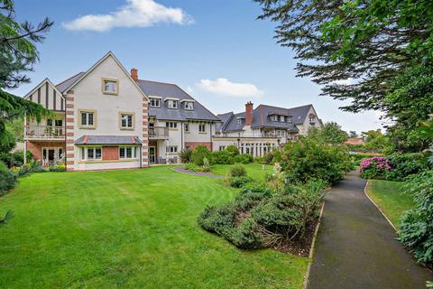 2 bedroom apartment for sale, Beechfield Court, The Parks, Minehead