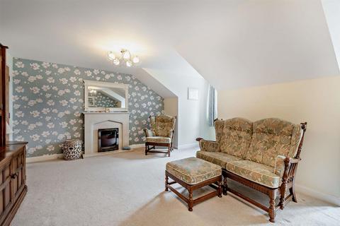 2 bedroom apartment for sale, Alder View Court, 1A Newby Farm Road, Scarborough