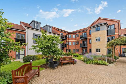 2 bedroom apartment for sale, Alder View Court, 1A Newby Farm Road, Scarborough