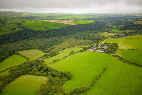 3 bedroom property with land for sale - Pontfaen, Newport, Fishguard, SA65