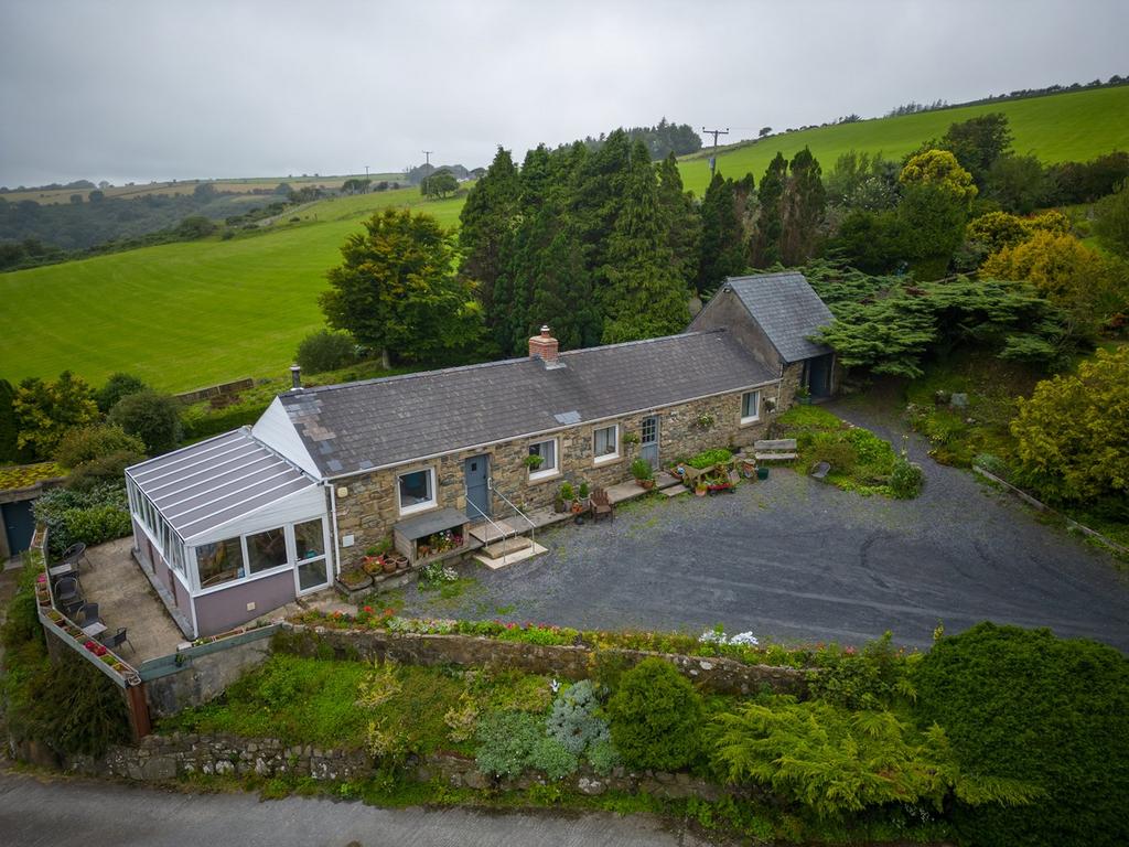 Pontfaen, Newport, Fishguard, SA65 3 bed property with land for sale