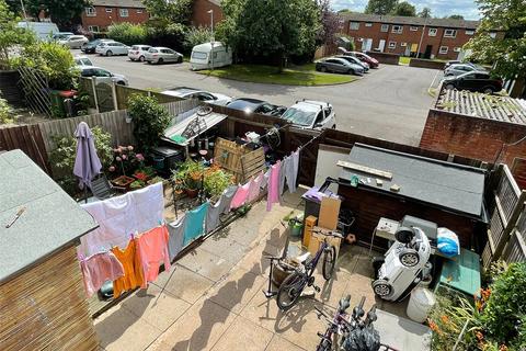 110 Bishopdale, Telford, TF3 1SF