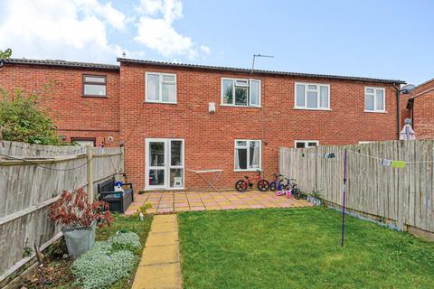 3 bedroom terraced house to rent, Newbury,  Berkshire,  RG14