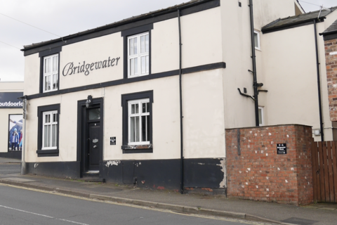 2 bedroom flat for sale - Bridgewater House, 178 Buxton Road, SK10 1NG