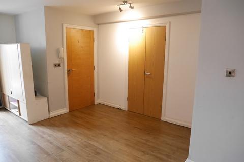 2 bedroom flat for sale - Bridgewater House, 178 Buxton Road, SK10 1NG