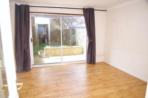 5 Bluebird Way, London, SE28 0HY