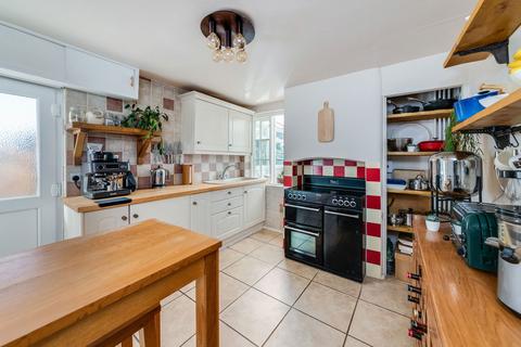 2 bedroom cottage for sale, The Laurels, Little Bourton