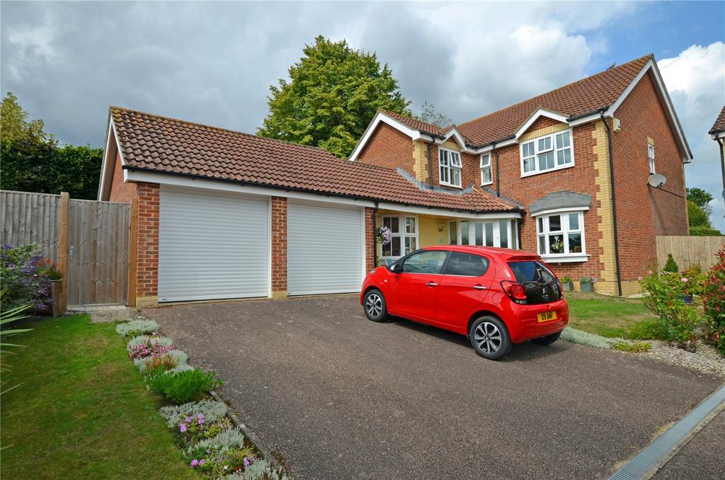 Osprey Drive, Uckfield, East Sussex... 4 bed detached house for sale