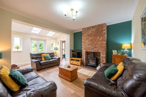 4 bedroom detached house for sale, Sundorne Road, Sundorne, Shrewsbury, Shropshire, SY1