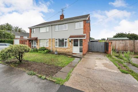 3 bedroom semi-detached house for sale, Chestnut Road, North Hykeham