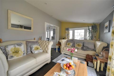 2 bedroom park home for sale, Rozel Court, Beck Row, Bury St. Edmunds, Suffolk, IP28