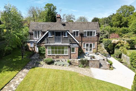 5 bedroom detached house for sale, Martinsend Lane, Great Missenden, HP16