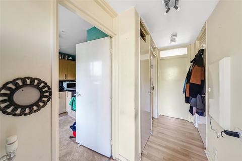 41 Aidan Close, Dagenham, RM8 3LE