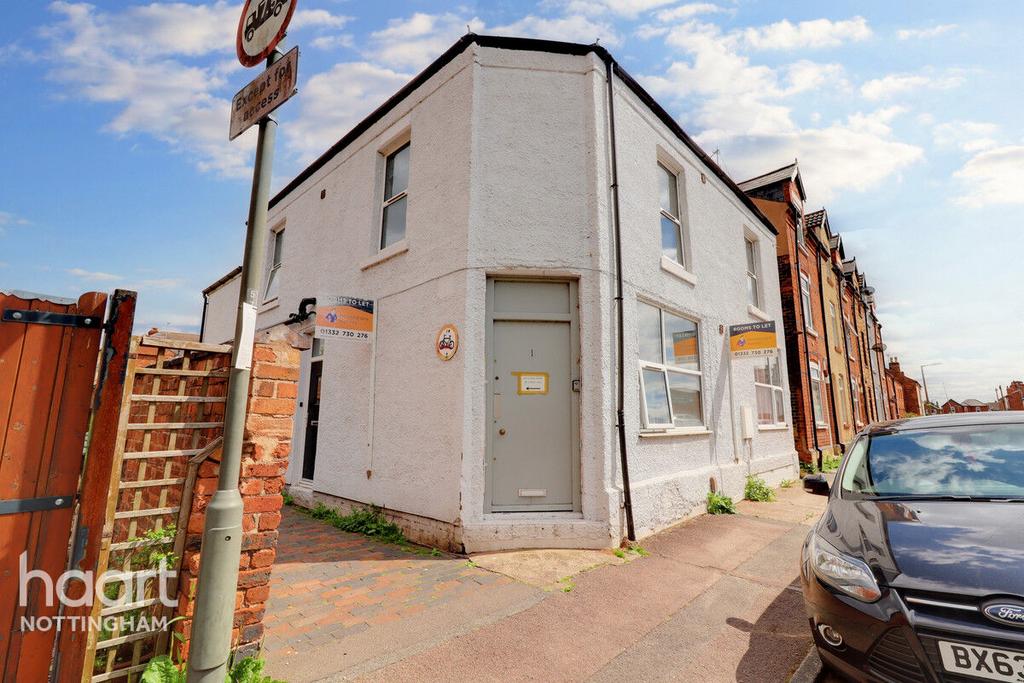 Nelson Street, Long Eaton 8 bed detached house for sale £400,000