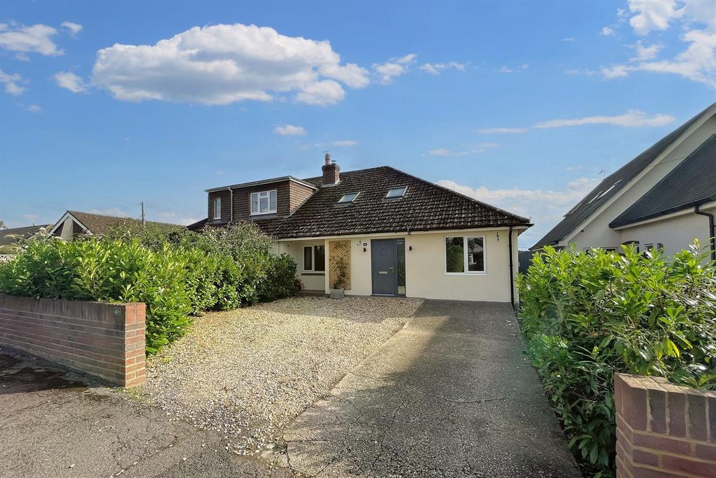 East Gomeldon 5 bed semidetached bungalow for sale £435,000