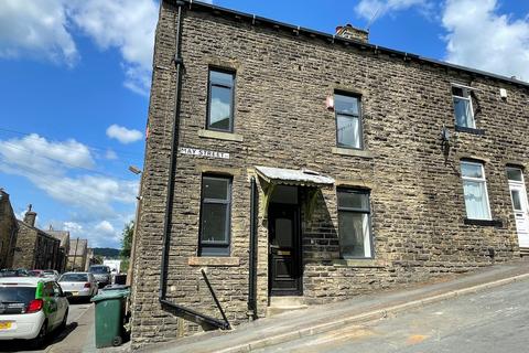 4 bedroom terraced house to rent, May Street, Haworth BD22