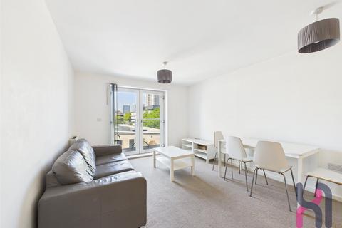 2 bedroom flat to rent, Spinner House, 1A Elmira Way, Salford, M5