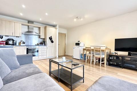 2 bedroom flat for sale, Alderman House, Carmichael Avenue, Greenhithe, Kent, DA9