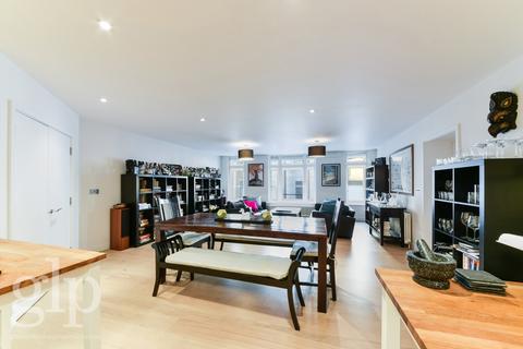 2 bedroom flat to rent, Rupert Street W1D