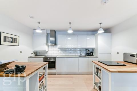 2 bedroom flat to rent, Rupert Street W1D