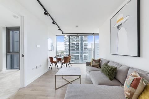 2 bedroom apartment to rent, Valencia Tower, 250 City Road, EC1V
