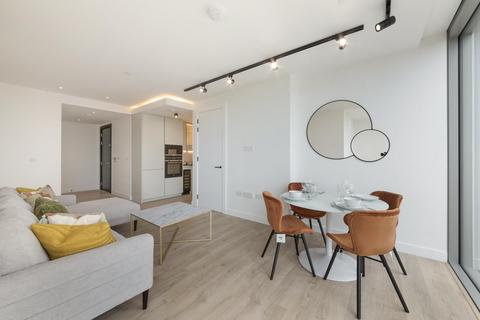 2 bedroom apartment to rent, Valencia Tower, 250 City Road, EC1V