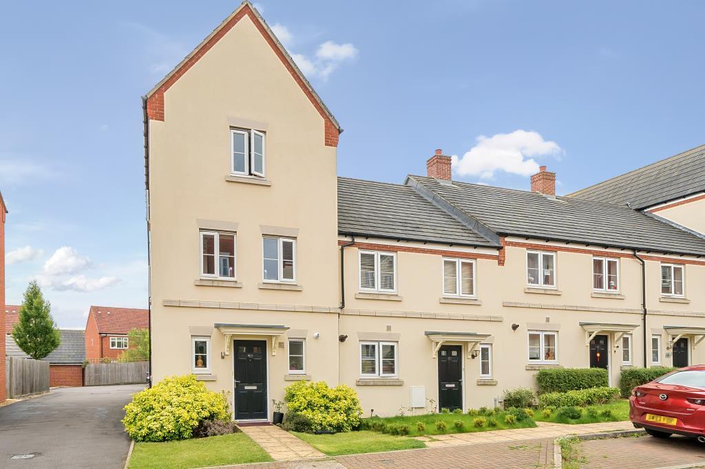 Botley, Oxford, OX2 4 bed townhouse for sale £450,000