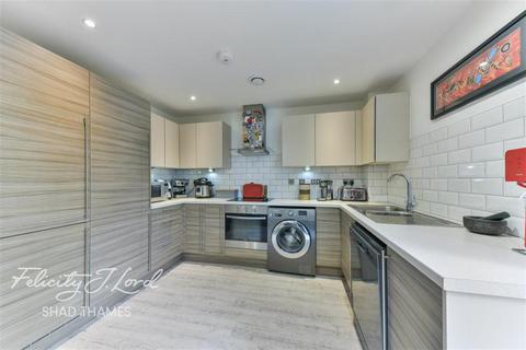 2 bedroom flat to rent, Pitman Building, Bermondsey, SE16