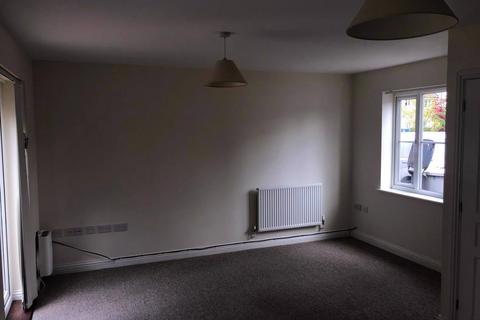 3 bedroom terraced house to rent, 1 Conifer Close, Mildenhall, Bury St. Edmunds, IP28