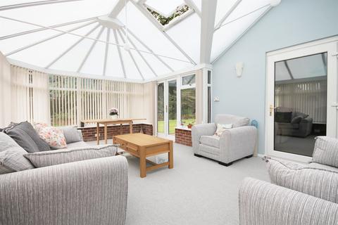 3 bedroom detached bungalow for sale, Princess Road, Allostock