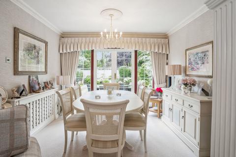 15 Denham Walk, Chalfont St Peter, Gerrards Cross, SL9 0EN
