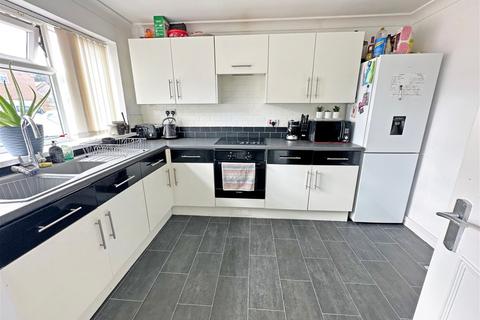 48 Windrush Road, Hollywood, Birmingham, B47 5QA