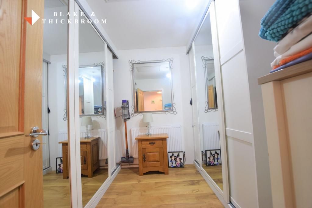 WALK IN WARDROBE (Part garage conversion)