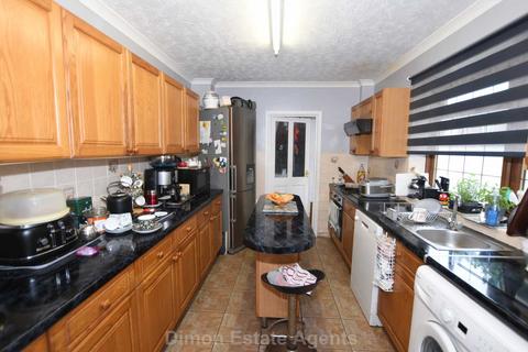 3 bedroom terraced house for sale, Elmhurst Road, Gosport
