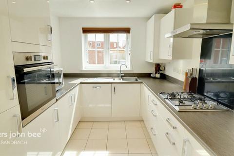 14 Anderton Close, Sandbach, CW11 3DT