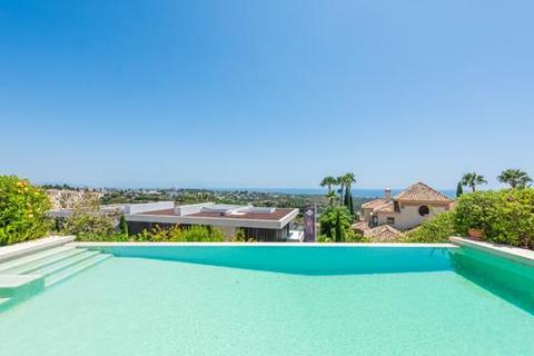 8 bedroom villa, Los Flamingos Golf, Benahavis, Malaga, Spain