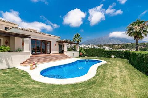 6 bedroom villa, Nueva Andalucia, Marbella, Malaga, Spain